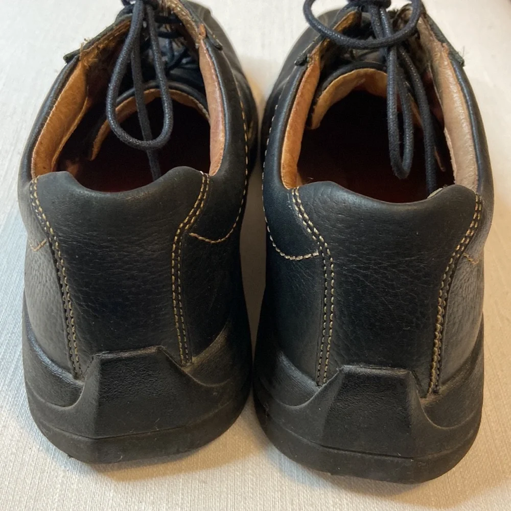 Clarks Leather Tie Up Oxfords Shoes Mens Sz 7